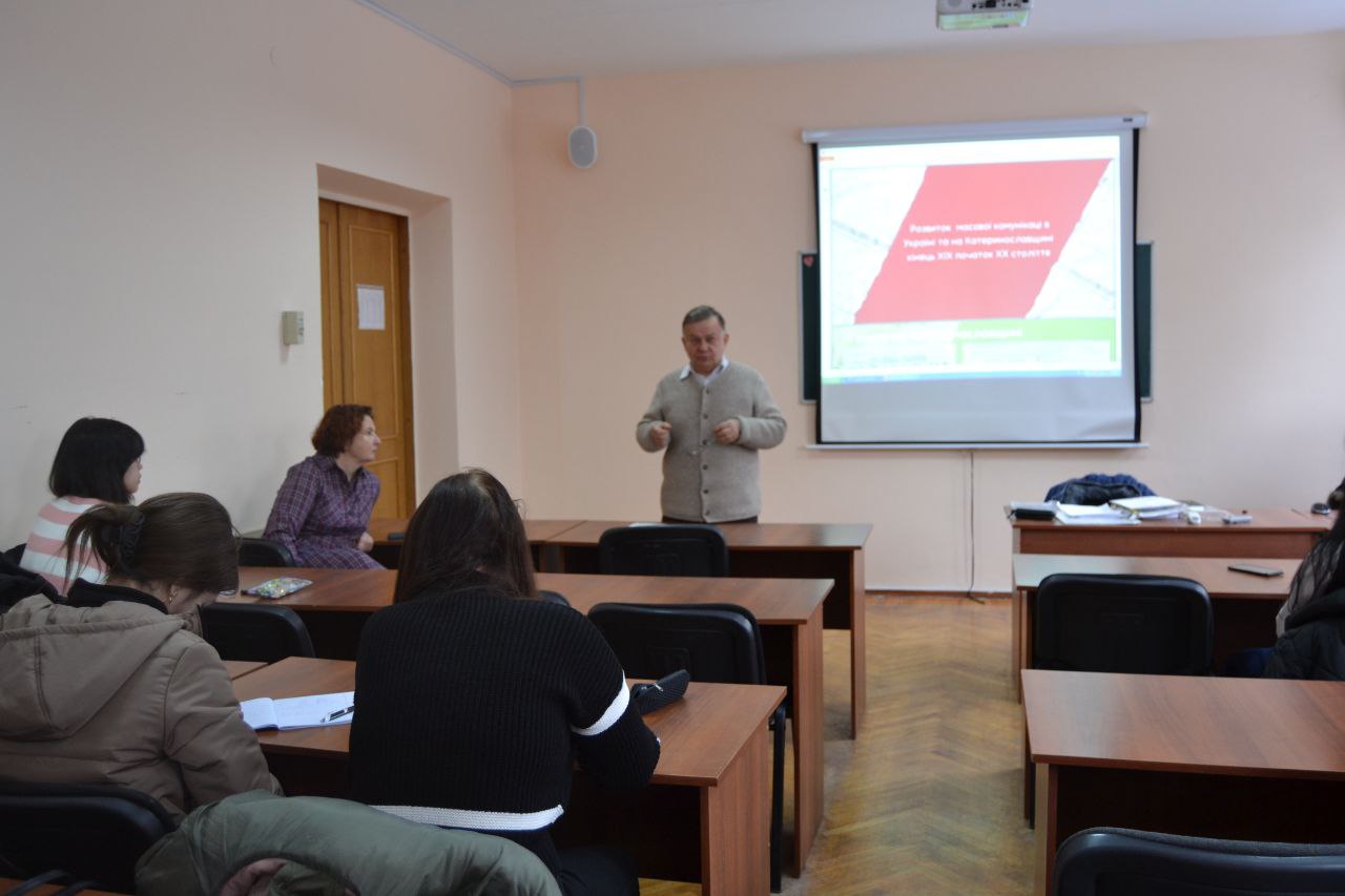 Відкрита лекція журналіста та письменника Миколи Чабана  для студентів спеціальності «Журналістика»