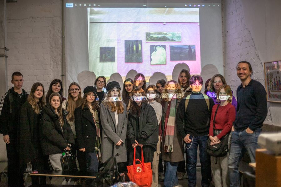 Цифровий проєкт «Світ символів Михайла Сапожникова. Віртуальна галерея творів живопису»