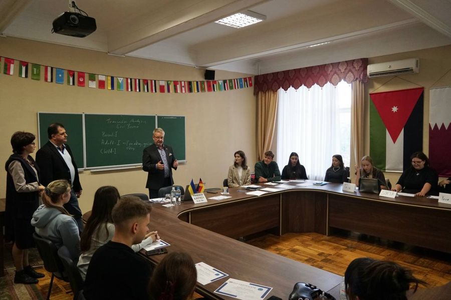 Практичний досвід від міжнародного експерта!