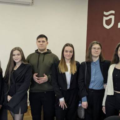 Досвід, який формує лідерів: студенти спеціальності «Міжнародні відносини» підсумували стажування у Дніпровській міській раді