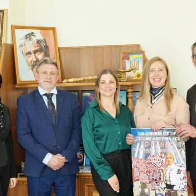 Sgh або Szkoła Główna Handlowa w Warszawie