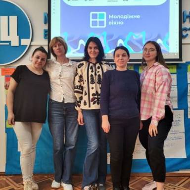 Доцент кафедри публічного управління та митного адміністрування провела тренінг щодо запуску програми «Молодіжне вікно» у Верхньодніпровській громаді