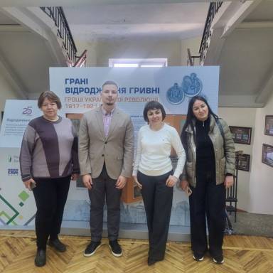 Підписуємо договір з ПроКредит Банком