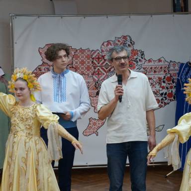 Код нації у візерунках: в УМСФ відсвяткували 20-річчя Дня вишиванки